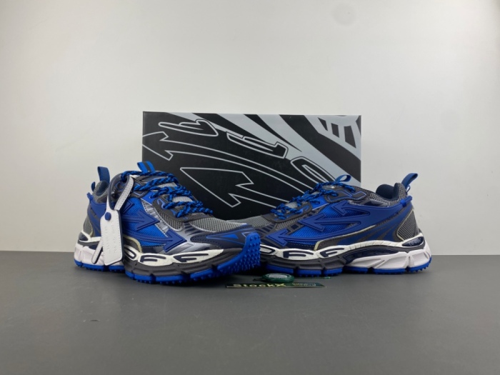 O*ff W*hite Low Tops Sneakers MK 20260414-5