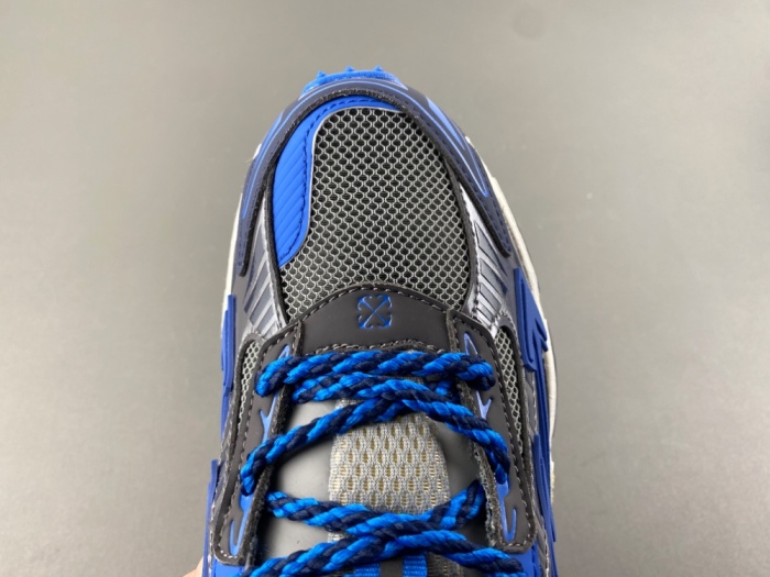 O*ff W*hite Low Tops Sneakers MK 20260414-5
