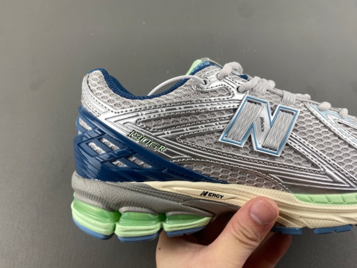 New Balance 1906R Still Water Lab Green U1906RCR