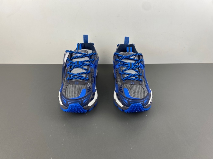 O*ff W*hite Low Tops Sneakers MK 20260414-5