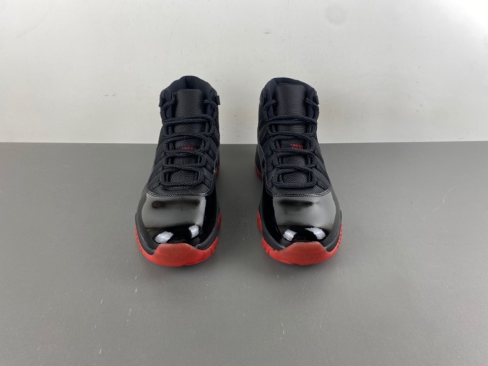 Air Jordan 11 Black/Red 78037-326