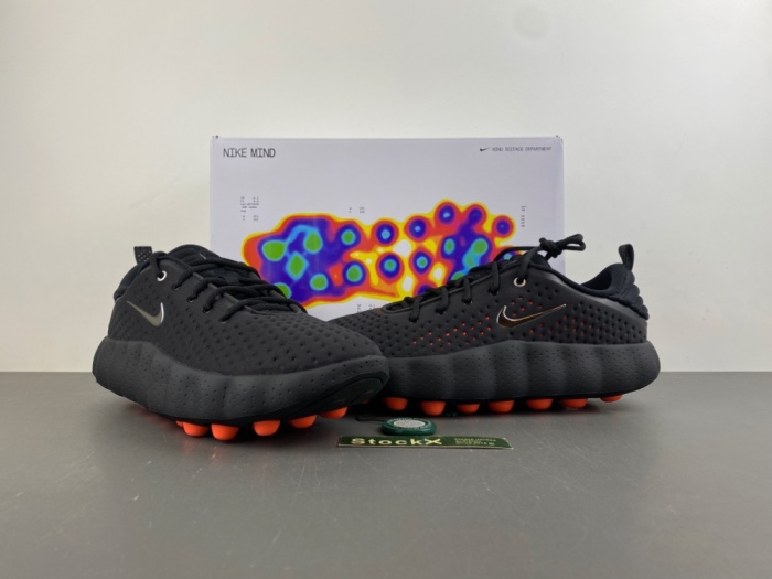 Mind 002 Black Hyper Crimson  HQ4308-001