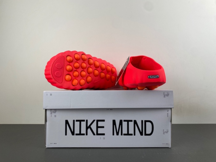 Mind 001 Slide Solar Red HQ4307-600