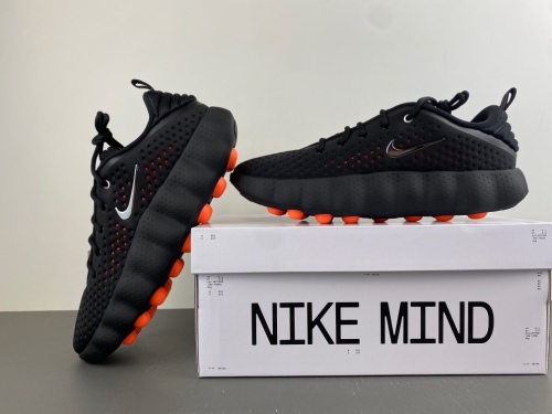 Mind 002 Black Hyper Crimson  HQ4308-001