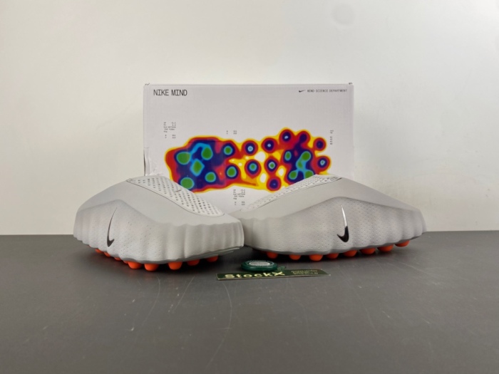 Mind 001 Slide Light Smoke Grey HQ4307-003