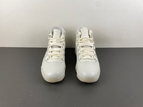 Air Jordan 11 Retro Grand Finale  AR0715-110