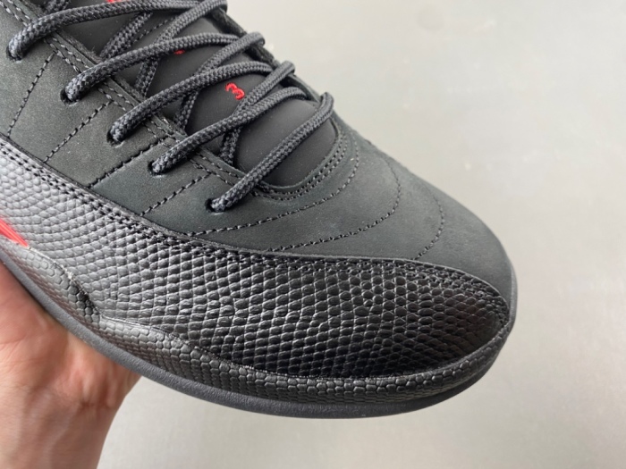 Air Jordan 12 Retro Bloodline  CT8013-003