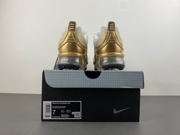 Air VaporMax 360 White Metallic Gold