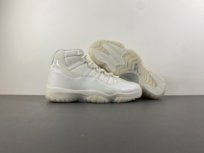 Air Jordan 11 Retro Grand Finale  AR0715-110