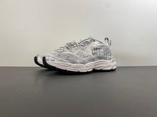 O*ff W*hite Low Tops Sneakers MK 20260623-2