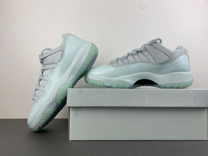 Air Jordan 11 Retro Low JAIDE IW1882-300