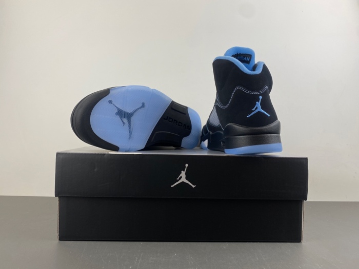 Air Jordan 5 Retro Black University Blue DD0587-008