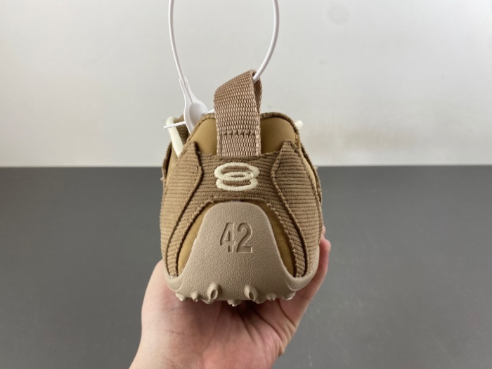 B*alenciaga Monday Ultra Sneaker AM20260625-21