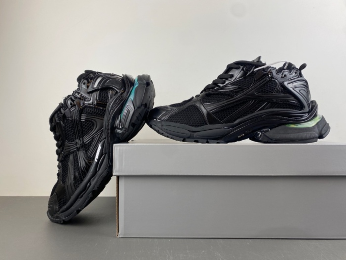 B*alenciaga runner LED Sneaker AM20260625-27