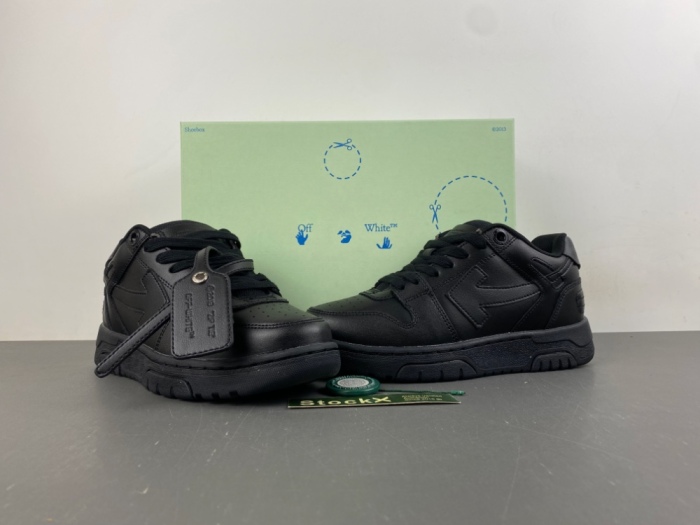 O*ff W*hite Low Tops Sneakers MK 20260625-17
