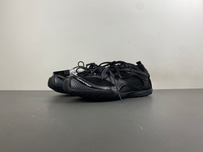 B*alenciaga Monday Ultra Sneaker AM20260627-10