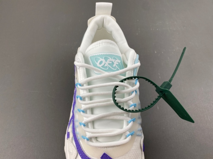 O*ff W*hite Low Tops Sneakers MK 20260628-2
