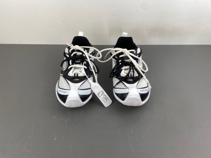 B*alenciaga Monday Ultra Sneaker AM20260629-2