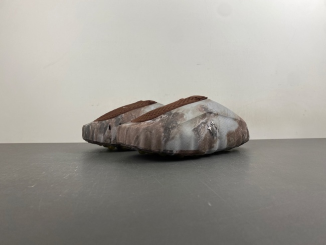 Mind 001 Slide NOCTA Camo HY5028-500
