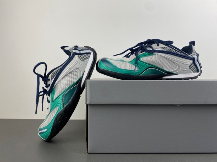 B*alenciaga Monday Ultra Sneaker AM20260713-7