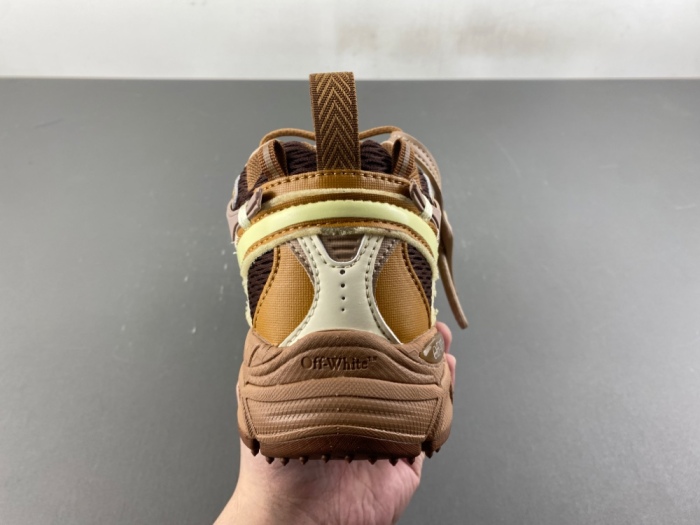 O*ff W*hite Low Tops Sneakers MK 20260713-8