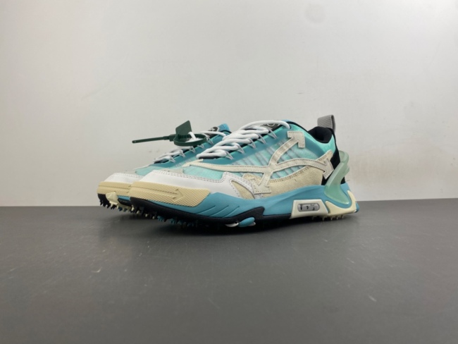 O*ff W*hite Low Tops Sneakers MK 20260713-6