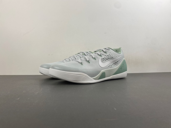 Kobe 9 EM Low Protro Light Silver Steam  IH1401-003