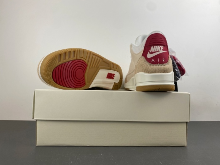 Air Jordan 3 Retro Levi’s Lunar New Year  IR0910-400