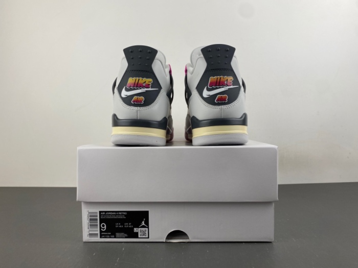 Air Jordan 4 Retro Comic  JA1135-100
