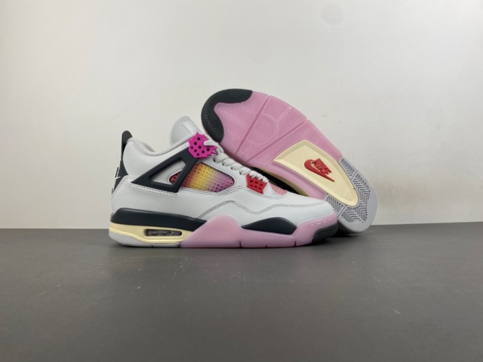 Air Jordan 4 Retro Comic  JA1135-100