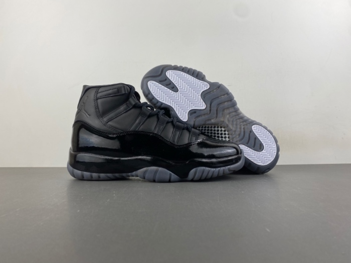 Air Jordan 11 Retro Comme des Garçons Homme Plus Black  IV7639-001