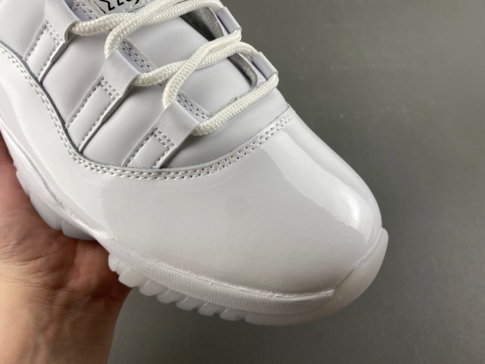 Air Jordan 11 Retro Comme des Garçons Homme Plus White IV7639-100