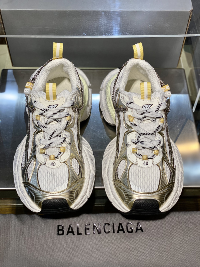 B*alenciaga 3XL AM 20260816-9