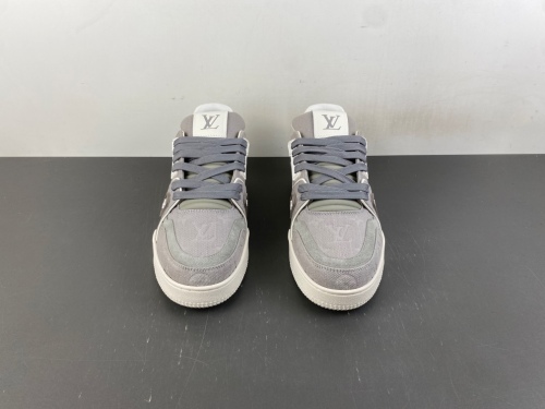 L*ouis V*uitton Top Sneaker Trainer RR20260827-1
