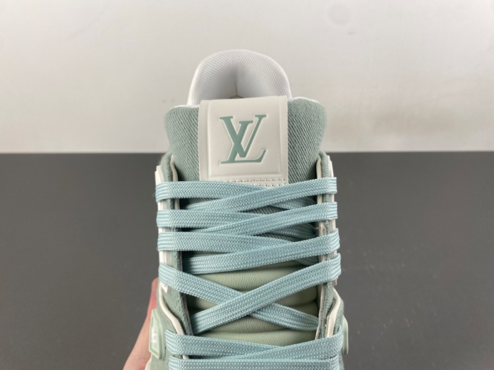 L*ouis V*uitton Top Sneaker Trainer RR20260827-3