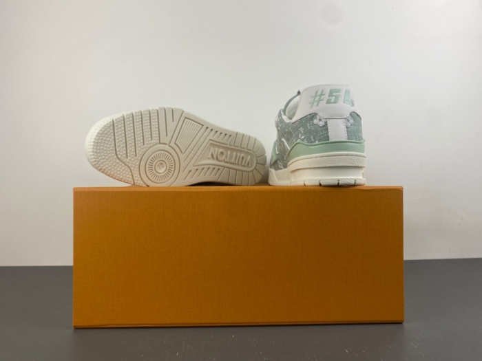 L*ouis V*uitton Top Sneaker Trainer MK20260829-19