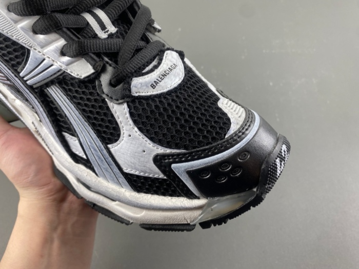 B*alenciaga runner LED Sneaker AM20260829-9
