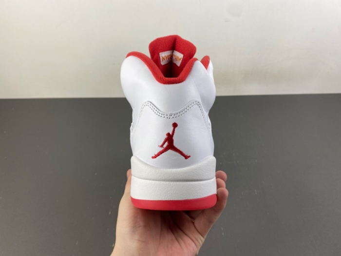 Air Jordan 5 Retro Sunset (2026)  IV5678-102