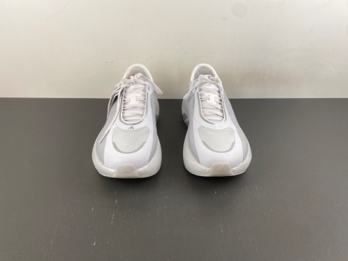 Hyper Boost Edge White Light Solid Grey KK0288