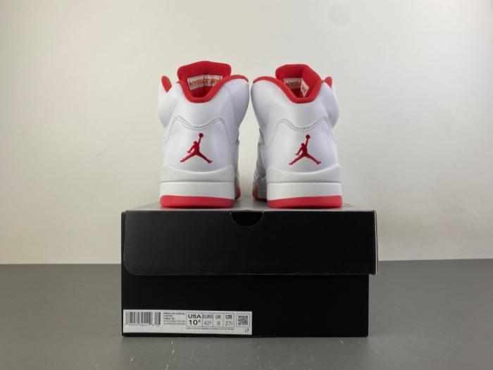 Air Jordan 5 Retro Sunset (2026)  IV5678-102