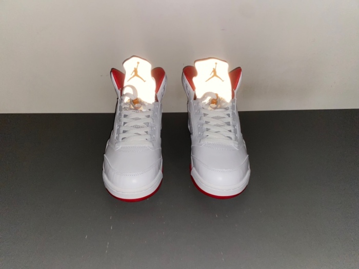 Air Jordan 5 Retro Sunset (2026)  IV5678-102