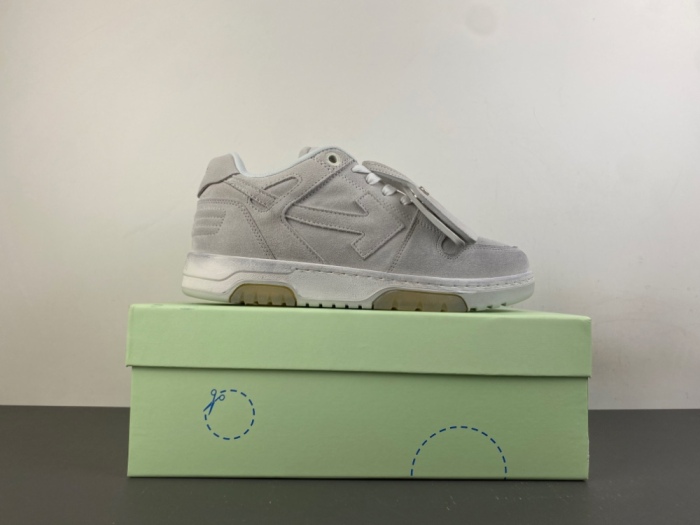O*ff W*hite Low Tops Sneakers MK 20260901-3