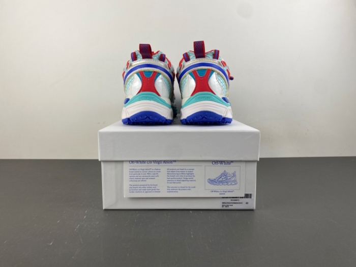 O*ff W*hite Low Tops Sneakers MK 20260903-6