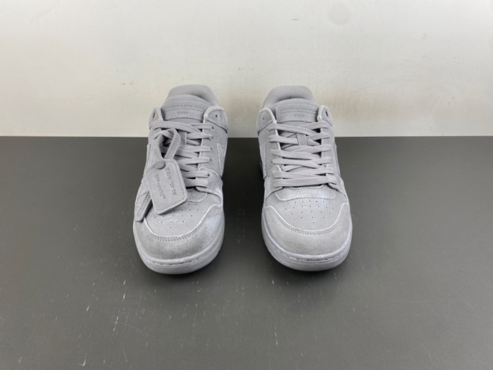 O*ff W*hite Low Tops Sneakers MK 20260904-1