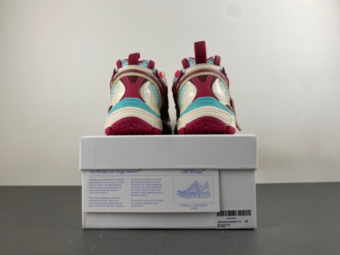 O*ff W*hite Low Tops Sneakers MK 20260904-4