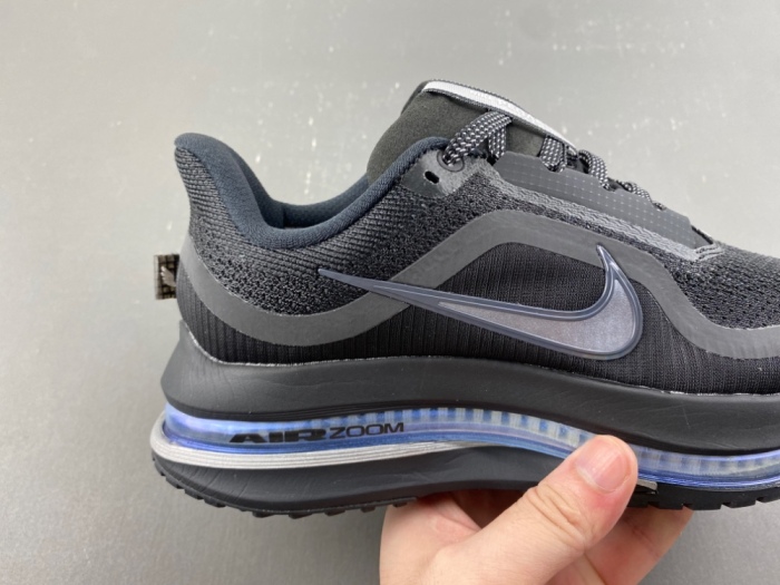 Air Zoom Pegasus Premium Black Metallic Silver HQ2592-005