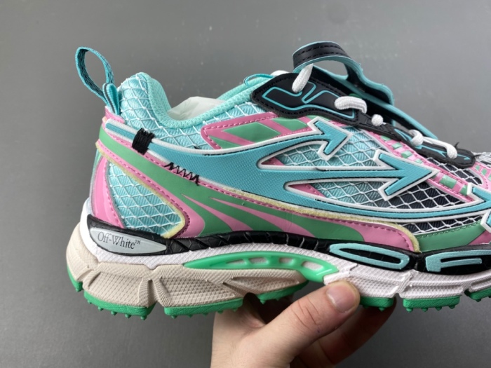 O*ff W*hite Low Tops Sneakers MK 20260904-5