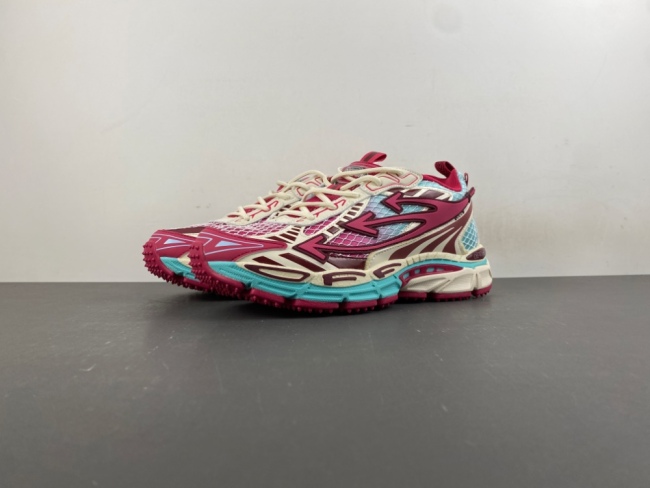O*ff W*hite Low Tops Sneakers MK 20260904-4