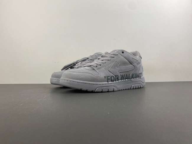 O*ff W*hite Low Tops Sneakers MK 20260904-1