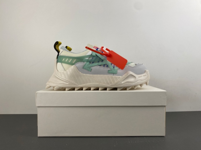 O*ff W*hite Low Tops Sneakers MK 20260904-11